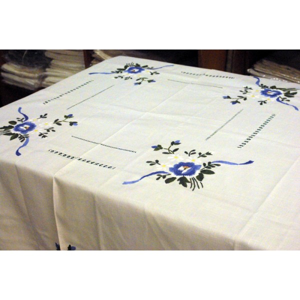SQUARE TABLE-CLOTH