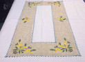 Rectangular tablecloth with lemon application