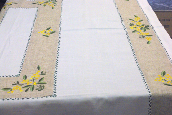 Round tablecloth 90"