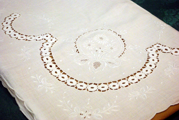 TABLE-CLOTH 72" X 108" PURE LINEN