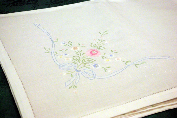 TABLE-CLOTH 72" X 108" PURE LINEN