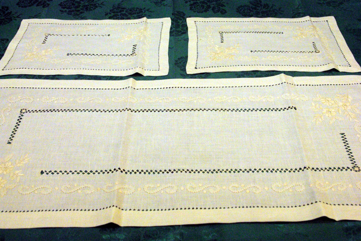 Set Doilie 3 Pieces